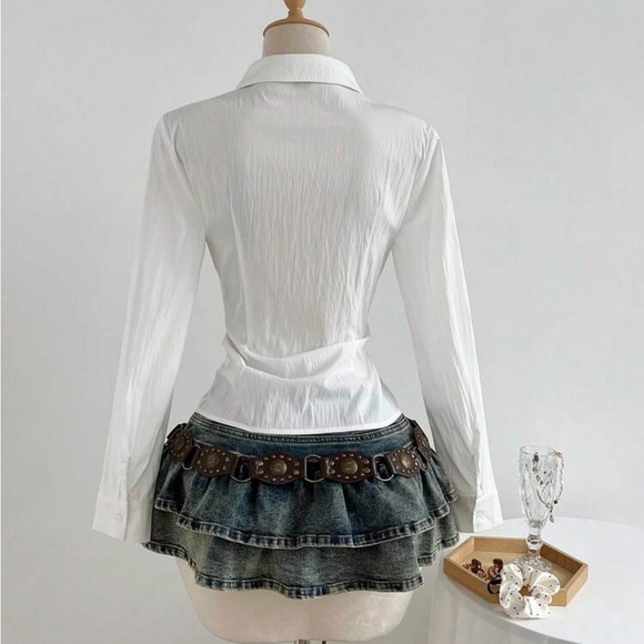 Chic White Ruffled Button-Down Shirt - Picture 4 of 12